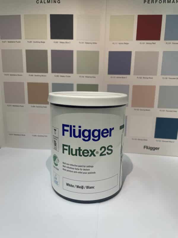 צבע לאטקס מומלץ לתיקרות Flügger Flutex 2S – לבן  מיכל 0.75 ליטר